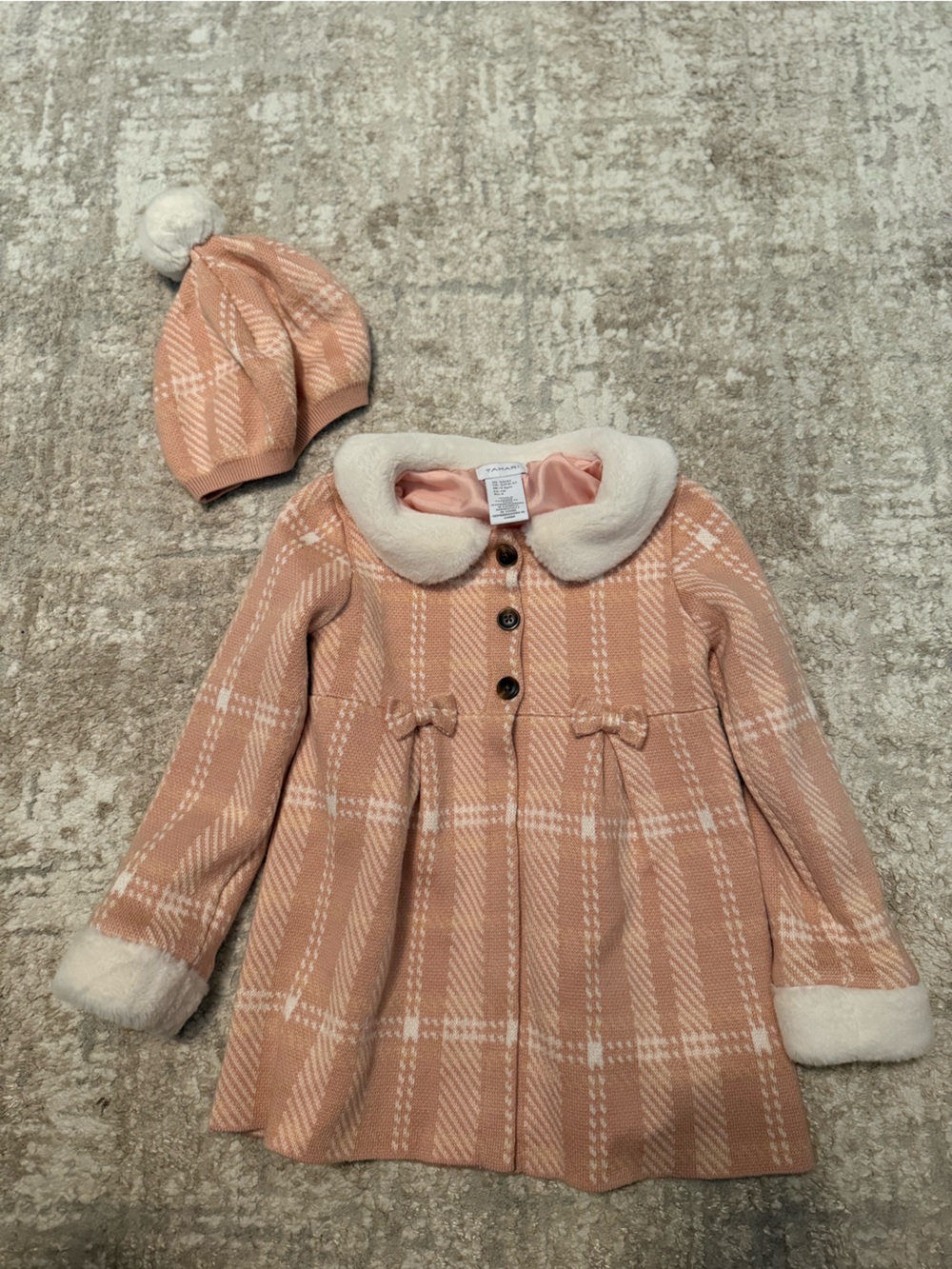 Tahari Pink Peach Plaid Coat with Faux Fur Collar with beanie size 5/6